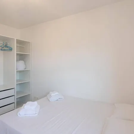 L41 Paladium 8pax 4rooms Balcony Wifi Ac *
