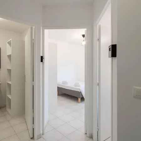 L41 Paladium 8pax 4rooms Balcony Wifi Ac Apartment *